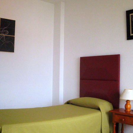 Hostal Esperanza Benajarafe Luaran gambar