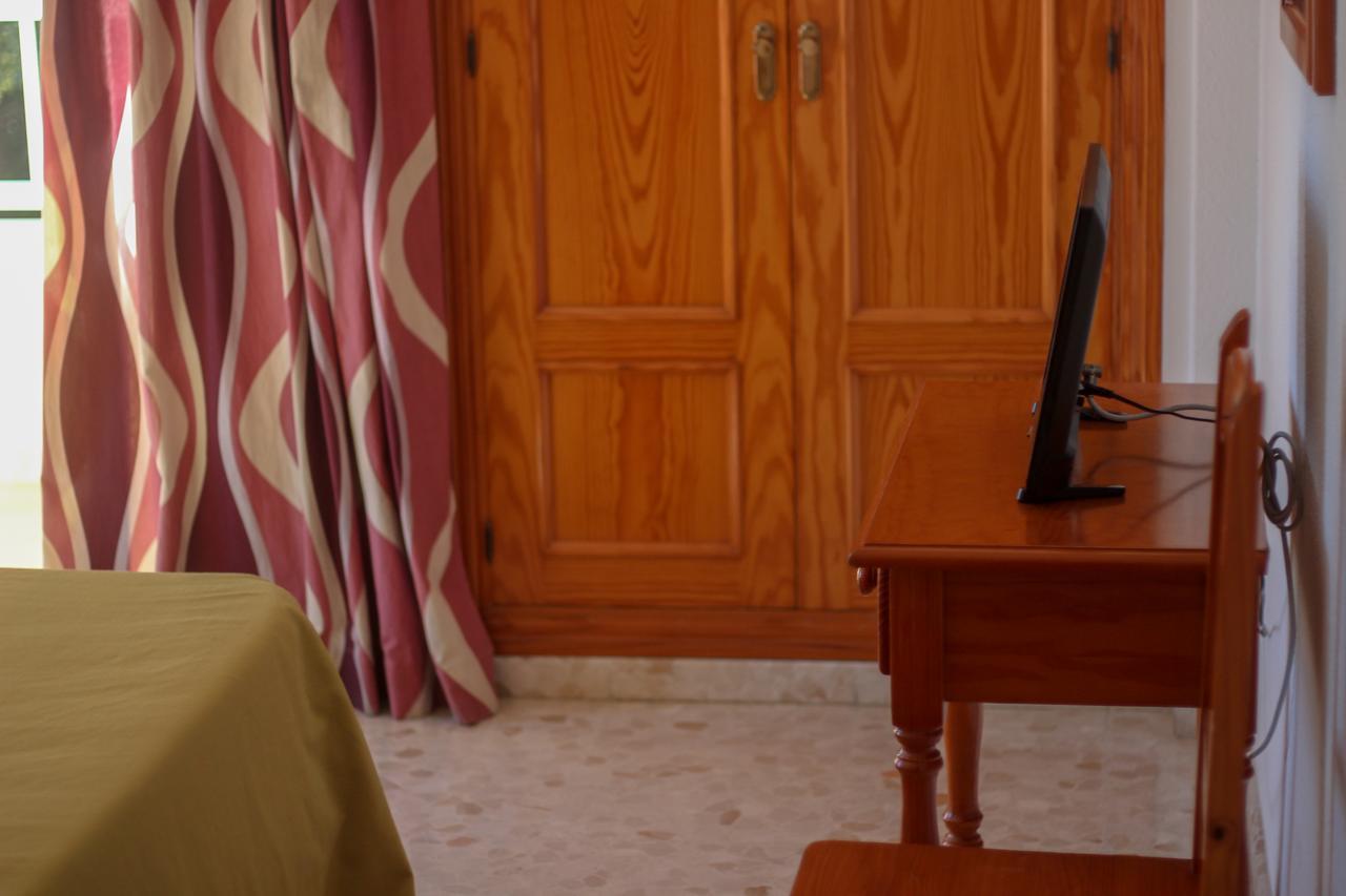 Hostal Esperanza Benajarafe Luaran gambar