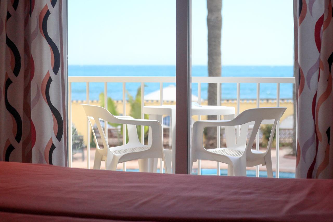 Hostal Esperanza Benajarafe Luaran gambar