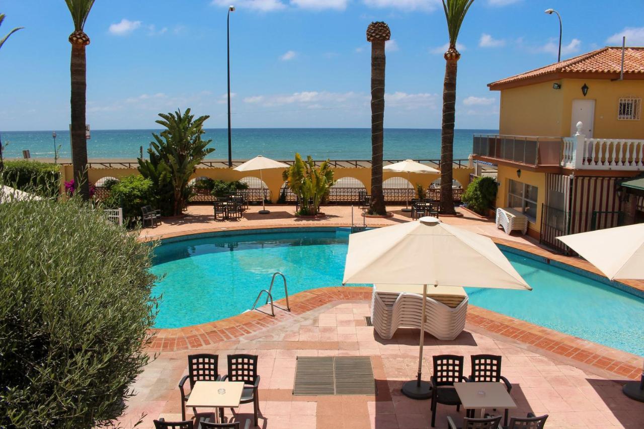 Hostal Esperanza Benajarafe Luaran gambar